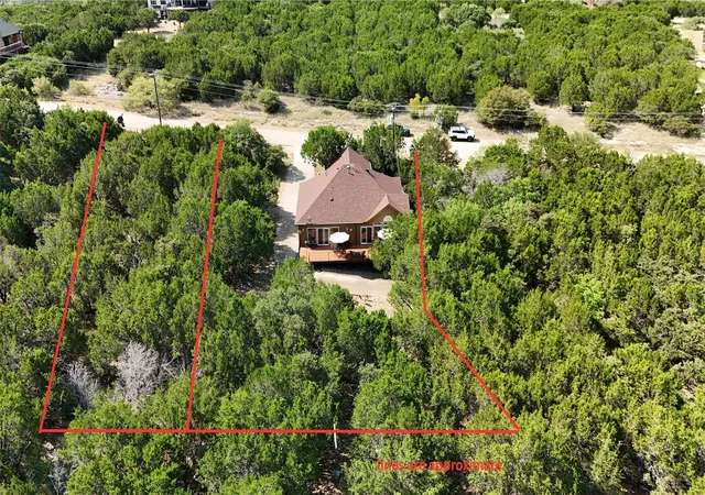 Homes for sale in Possum Kingdom Lake, TX | 880 Cliffs Dr, Possum Kingdom Lake, TX 76449 | MLS# 21195294