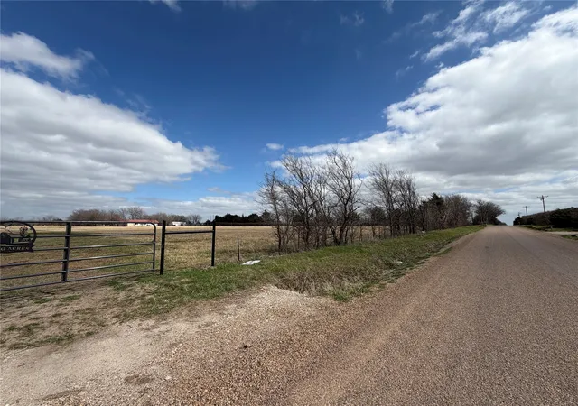 Photo 3 of Land for sale at 5793 Co Road 4062, Scurry, TX 75158 | MLS# 21198916 | Listing updated on 2026-09-04