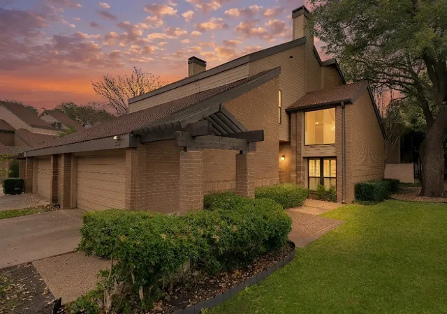 Photo 2 of Sale Pending at 5138 Westgrove Dr #5138, Dallas, TX 75248 | MLS# 21197890 | Listing updated on 2026-07-27