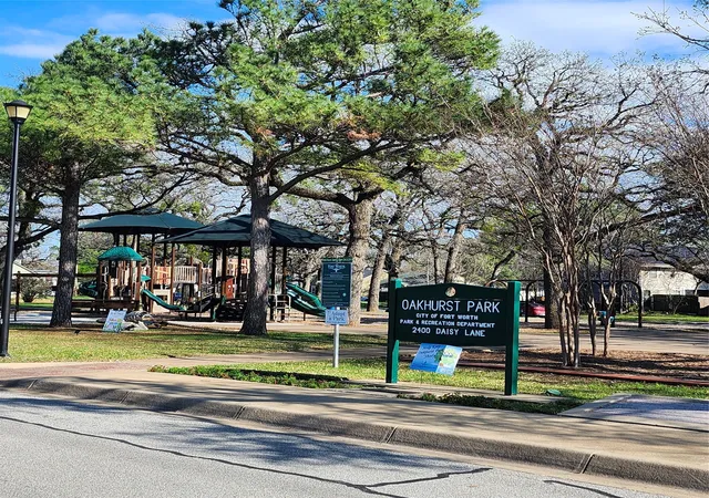Photo 14 of Single family home for sale at 2525 Goldenrod Ave, Fort Worth, TX 76111 | MLS# 21188548 | Listing updated on 2026-10-03