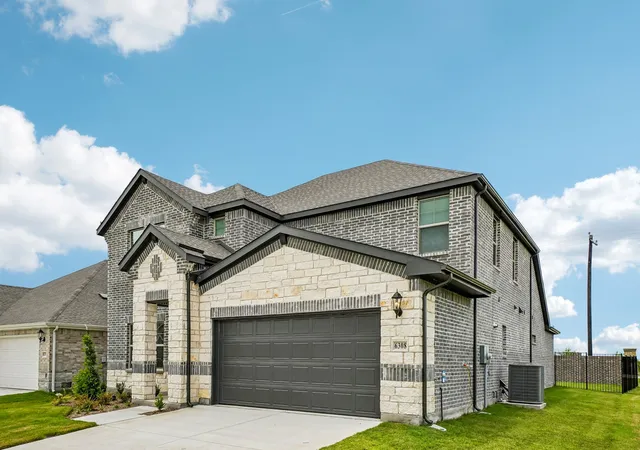 Photo 1 of Sale Pending at 6308 Timberhurst Dr, Mc Kinney, TX 75071 | MLS# 21200109 | Listing updated on 2026-09-28
