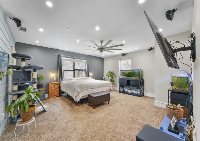 Photo 2 of Single family home for sale at 1051 Lynch Bend Rd, Springtown, TX 76082 | MLS# 21200261 | Listing updated on 2026-09-21