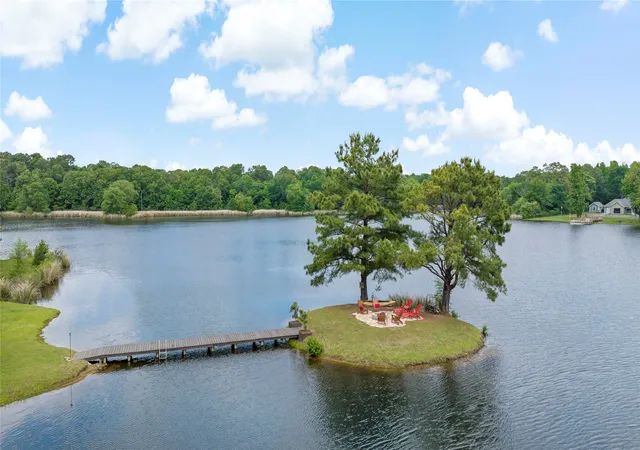 Homes for sale in Powderly, TX | 571 Hidden Lake Dr, Powderly, TX 75473 | MLS# 21200744
