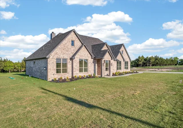 Photo 40 of Single family home for sale at 325 Soto Dr, Celeste, TX 75423 | MLS# 21200776 | Listing updated on 2026-08-28