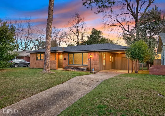 Photo 1 of Sale Pending at 159 Kayla St, Shreveport, LA 71105 | MLS# 21196175 | Listing updated on 2026-08-22