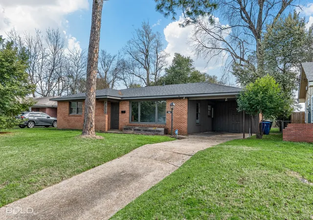 Photo 1 of Sale Pending at 159 Kayla St, Shreveport, LA 71105 | MLS# 21196175 | Listing updated on 2026-08-22
