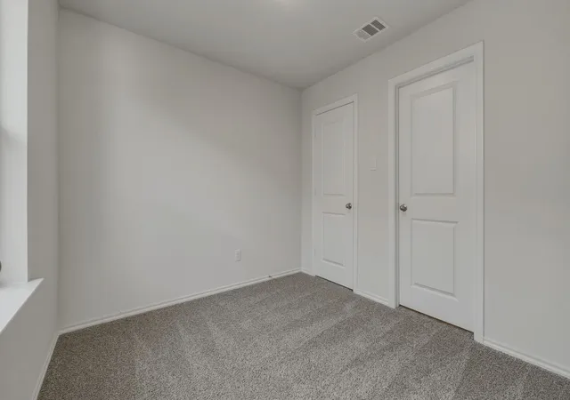 Photo 3 of Townhouse for sale at 760 Stonewood Dr, Sulphur Springs, TX 75482 | MLS# 21200867 | Listing updated on 2026-09-02