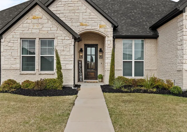 Homes for sale in Caddo Mills, TX | 1022 Todd St, Caddo Mills, TX 75135 | MLS# 21199991