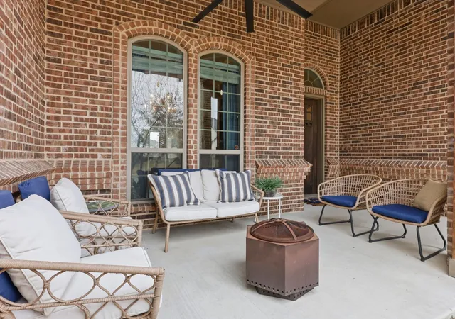 Photo 3 of Sale Pending at 12737 Elm Springs Trl, Haslet, TX 76052 | MLS# 21197381 | Listing updated on 2026-08-31