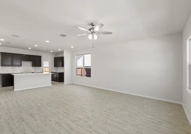 Photo 4 of Single family home for sale at 3709 Jade Ln, Crandall, TX 75114 | MLS# 21201058 | Listing updated on 2026-10-08