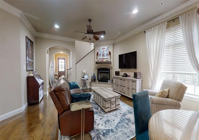 Homes for sale in Granbury, TX | 2200 Herons Nest Dr, Granbury, TX 76048