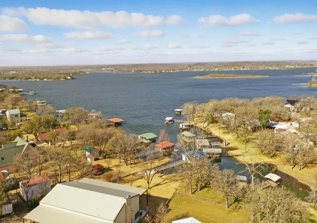 Photo 1 of Single family home for sale at 215 County Road 564, Eastland, TX 76448 | MLS# 21200273 | Listing updated on 2026-08-21