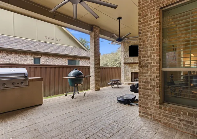 Homes for sale in Irving, TX | 2115 N Hill Dr, Irving, TX 75038 | MLS# 21196998