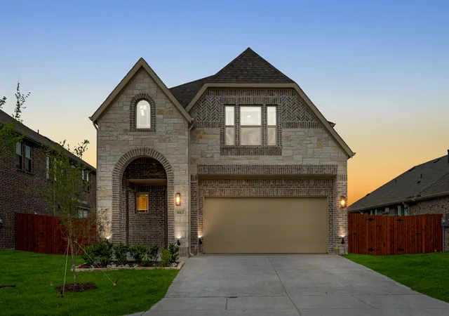 Photo 2 of Sale Pending at 1013 River Oaks Dr, Godley, TX 76044 | MLS# 21200919 | Listing updated on 2026-07-14
