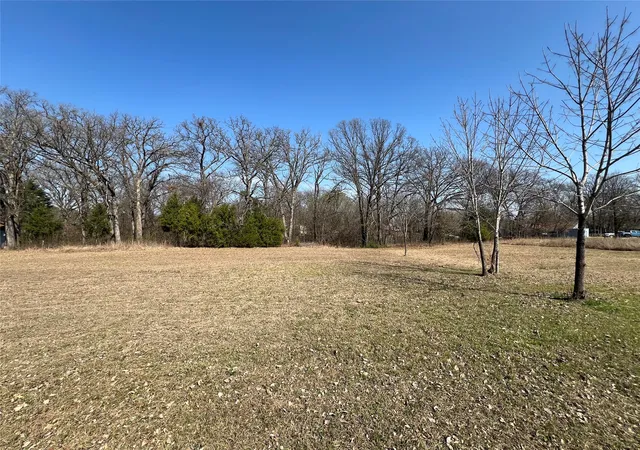 Homes for sale in Tool, TX | 47 Kanakoa Dr, Tool, TX 75143 | MLS# 21201262