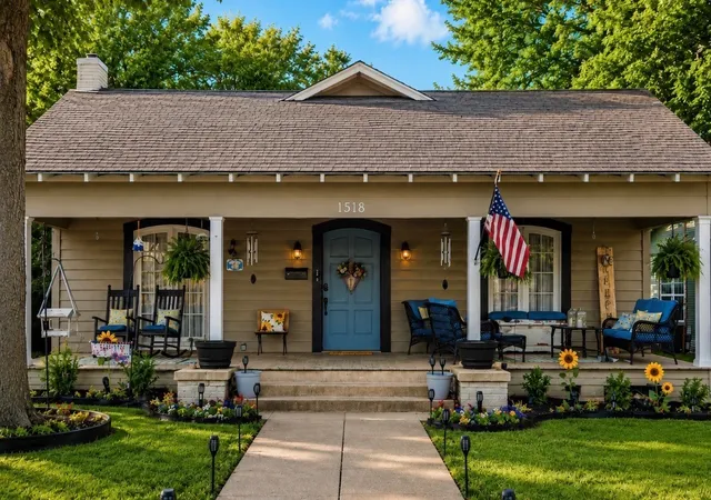 Photo 1 of Sale Pending at 1518 W Park Ave, Corsicana, TX 75110 | MLS# 21198137 | Listing updated on 2026-09-29