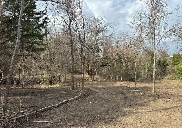 Photo 2 of Land for sale at 0000 Sandswitch Rd, Ennis, TX 75119 | MLS# 21201336 | Listing updated on 2026-08-21
