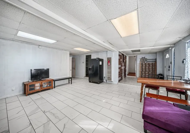3rd image of 1716 John Smith Dr, Irving, TX 75061 | MLS# 21201450