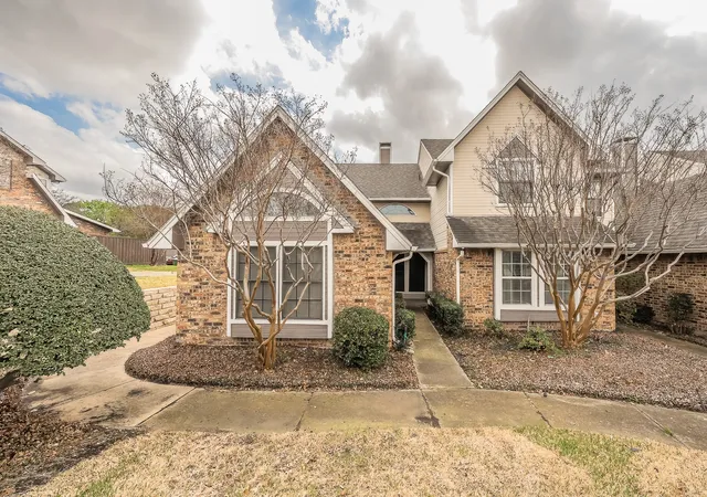 Homes for sale in Carrollton, TX | 2800 Keller Springs Rd #1D, Carrollton, TX 75006 | MLS# 21201170