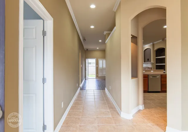 Photo 4 of Single family home for sale at 146 Riverbrooke Dr, Shreveport, LA 71115 | MLS# 21199966 | Listing updated on 2026-08-25