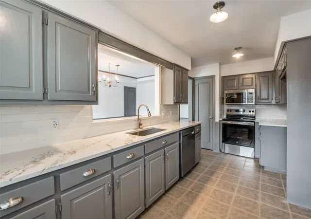 Homes for sale in Addison, TX | 17079 Upper Bay Rd, Addison, TX 75001 | MLS# 21194431