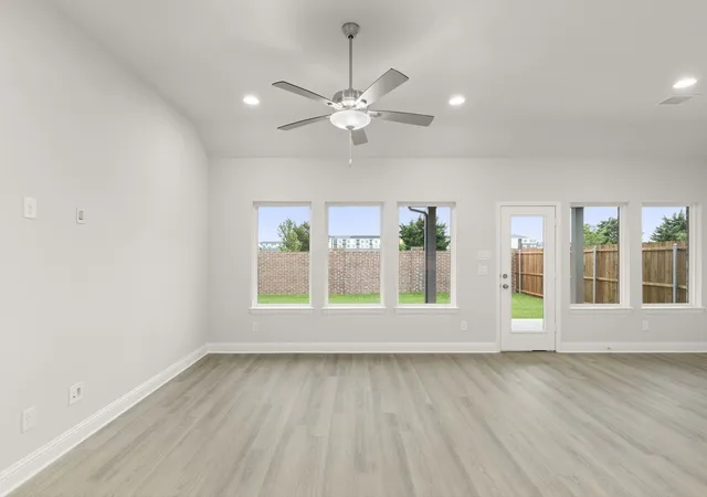 Photo 4 of Sale Pending at 1232 Redcoat Dr, Forney, TX 75126 | MLS# 21201608 | Listing updated on 2026-07-13