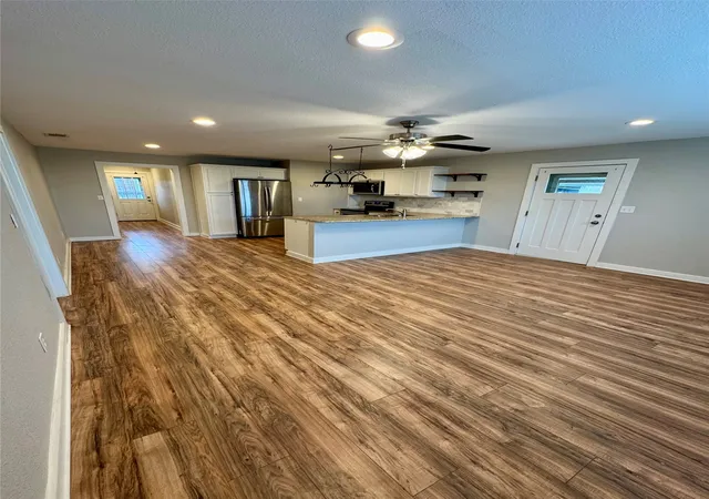 Photo 2 of Sale Pending at 508 Sherry St, Quinlan, TX 75474 | MLS# 21201543 | Listing updated on 2026-09-23