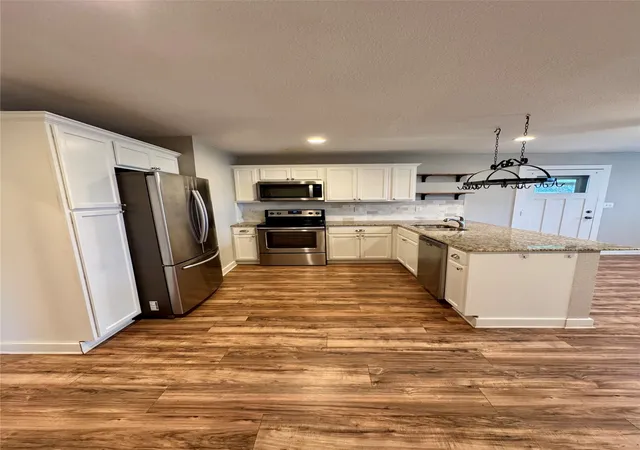 Photo 3 of Sale Pending at 508 Sherry St, Quinlan, TX 75474 | MLS# 21201543 | Listing updated on 2026-09-23