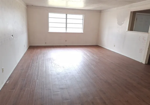 Photo 3 of Single family home for sale at 7232 Brooks Ave, Richland Hills, TX 76118 | MLS# 21201698 | Listing updated on 2026-10-06