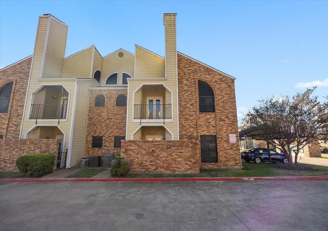 24th image of 4422 Point Blvd #110, Garland, TX 75043 | MLS# 21200494