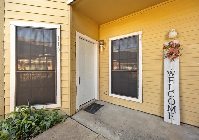 2nd image of 4422 Point Blvd #110, Garland, TX 75043 | MLS# 21200494