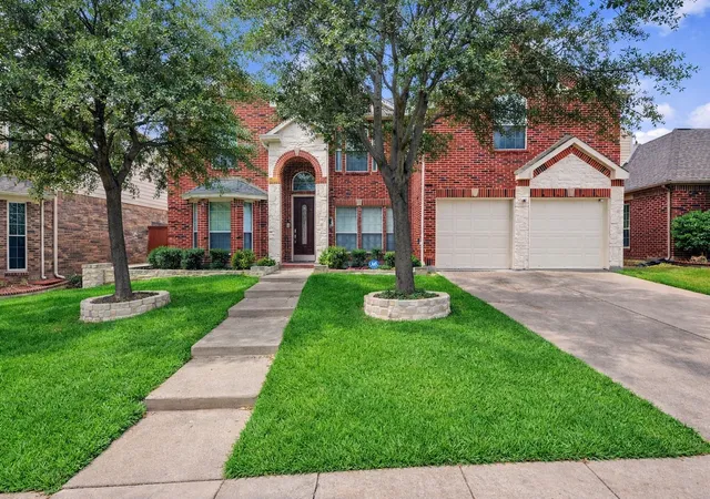 Photo 1 of Sale Pending at 4525 Warbler Ln, Garland, TX 75043 | MLS# 21201791 | Listing updated on 2026-08-25
