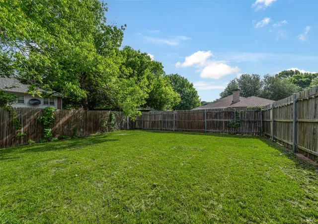 Homes for sale in De Soto, TX | 600 N Chattey Rd, De Soto, TX 75115 | MLS# 21201945