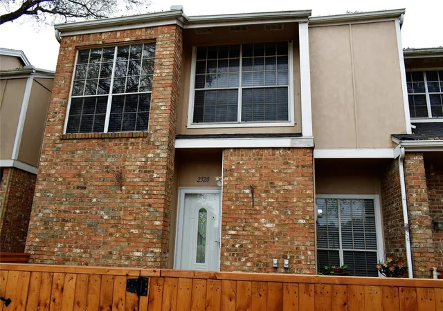 3rd image of 2320 Northlake Ct, Irving, TX 75038 | MLS# 21201965