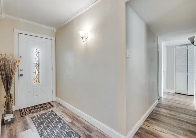 Photo 2 of Single family home for sale at 10222 Red Maple Dr, Dallas, TX 75249 | MLS# 21202013 | Listing updated on 2026-07-05