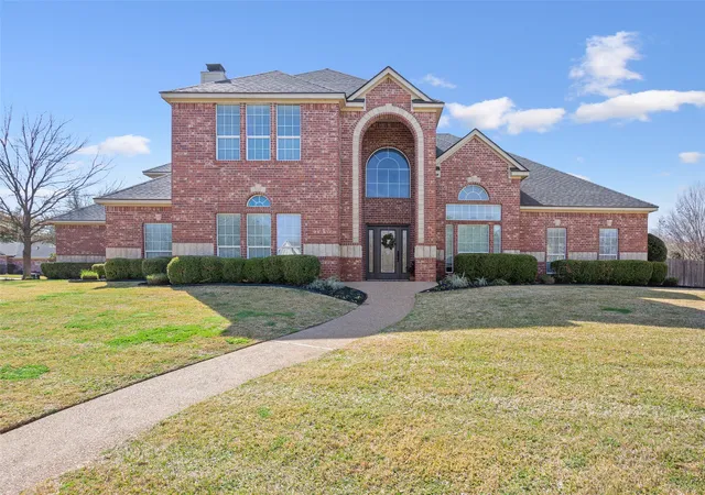 Photo 1 of Sale Pending at 319 Winding Creek Ln, Mc Gregor, TX 76657 | MLS# 21200943 | Listing updated on 2026-07-24
