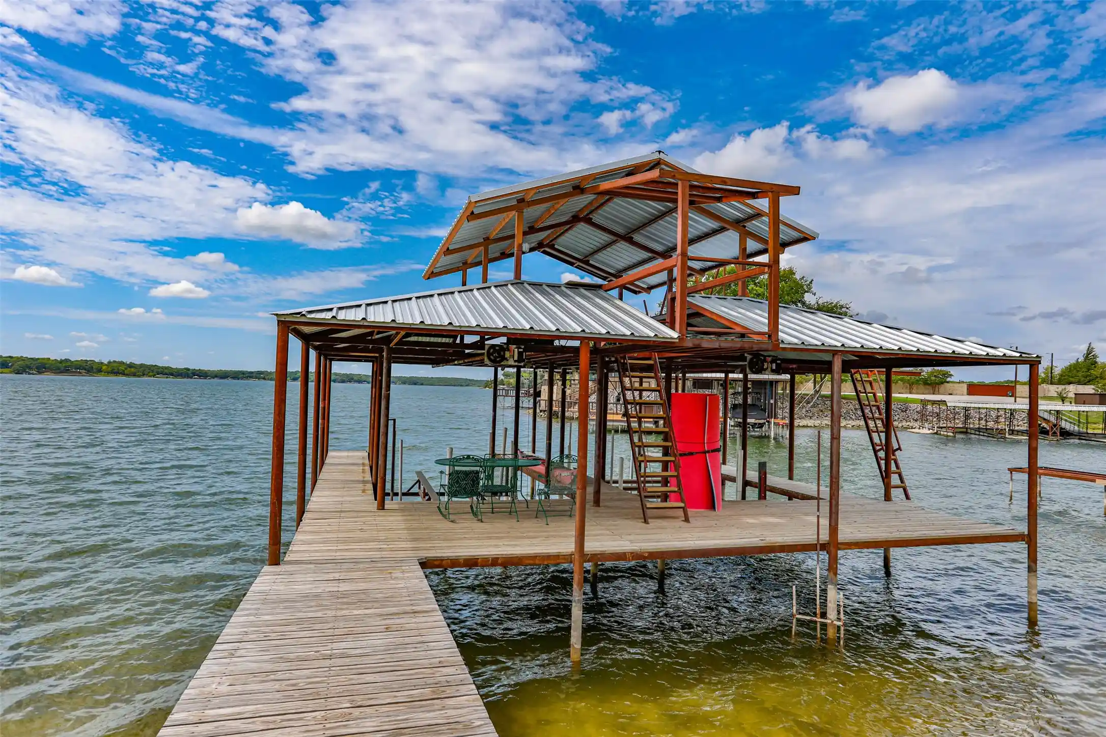 Photo 1 of Single family home for sale at 78 Park Ln, Gainesville, TX 76240 | MLS# 21202047 | Listing updated on 2026-10-18