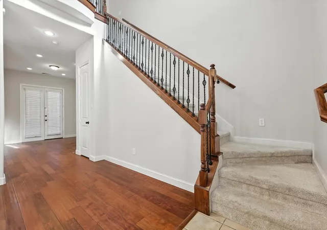 Homes for sale in Irving, TX | 6755 Plaza Via, Irving, TX 75039 | MLS# 21202096