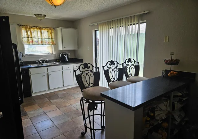 Photo 7 of Single family home for sale at 10328 New Bedford Dr, Dallas, TX 75217 | MLS# 21202135 | Listing updated on 2026-09-27