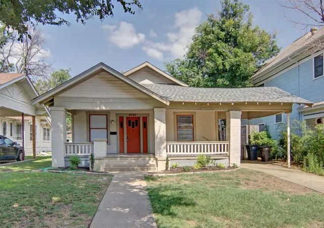 Photo 1 of Single family home for sale at 2121 Fairmount Ave, Fort Worth, TX 76110 | MLS# 21189092 | Listing updated on 2026-07-15
