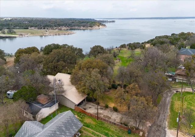 Homes for sale in Clifton, TX | 351 County Road 1723, Clifton, TX 76634 | MLS# 21202601