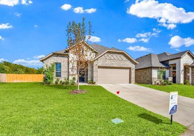 Photo 3 of Single family home for sale at 464 Steppe Pl, Red Oak, TX 75154 | MLS# 21202700 | Listing updated on 2026-09-24