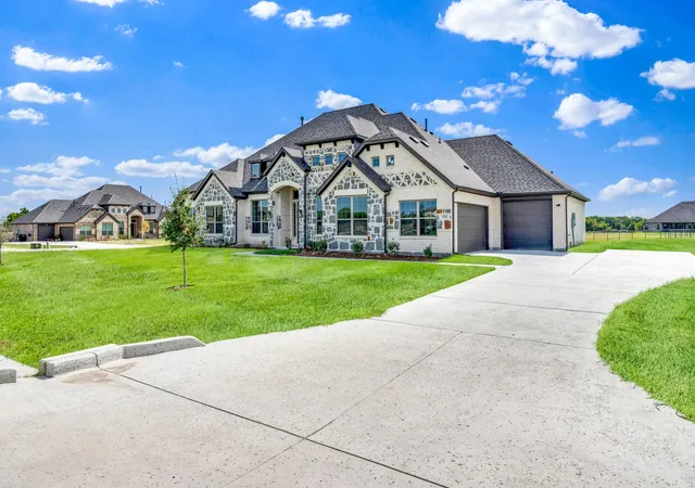 Photo 1 of Single family home for sale at 8340 Magnolia Ct, Greenville, TX 75402 | MLS# 21203080 | Listing updated on 2026-09-03