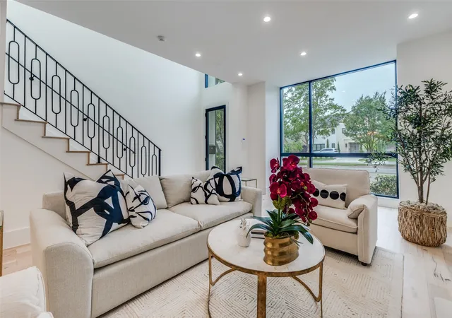 Homes for sale in University Park, TX | 3629 Mcfarlin Blvd, University Park, TX 75205 | MLS# 21198371