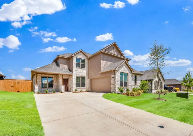 Photo 1 of Single family home for sale at 424 Maltese, Red Oak, TX 75154 | MLS# 21203092 | Listing updated on 2026-09-03