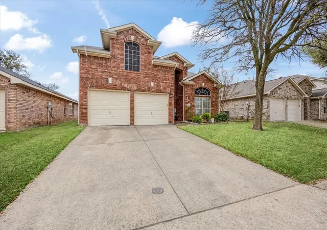 Homes for sale in Mc Kinney, TX | 2805 Dover Dr, Mc Kinney, TX 75069 | MLS# 21202405