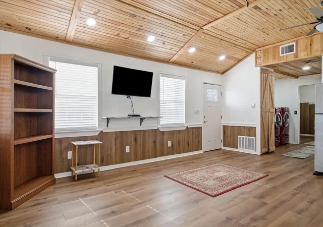 Photo 4 of Single family home for sale at 7040 County Road 131B, Terrell, TX 75161 | MLS# 21203139 | Listing updated on 2026-09-15
