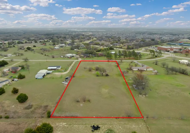 Photo 1 of Land for sale at 1836 Sunlit Ct, Midlothian, TX 76065 | MLS# 21199832 | Listing updated on 2026-09-04