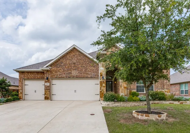 Photo 2 of Sale Pending at 3026 Maverick Dr, Forney, TX 75126 | MLS# 21201666 | Listing updated on 2026-07-16