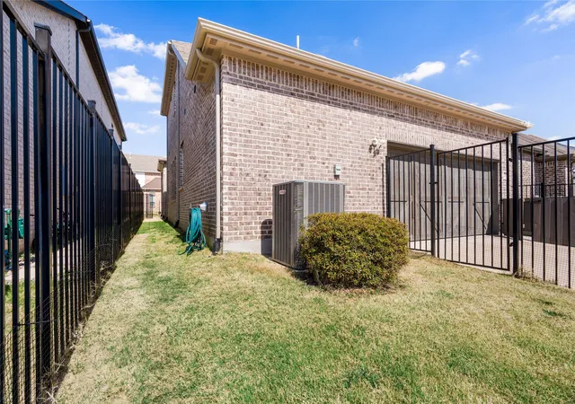 Homes for sale in Mc Kinney, TX | 8705 Bethpage Dr, Mc Kinney, TX 75070 | MLS# 21187531